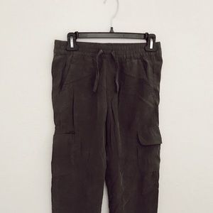 Nordstroms Treasure & Bond army green cargo pants